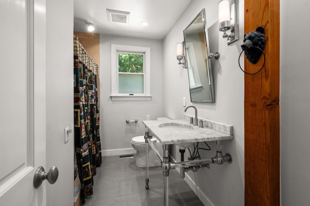 367 Linebrook Road Ipswich, MA 01938 - Photo 13 of 41