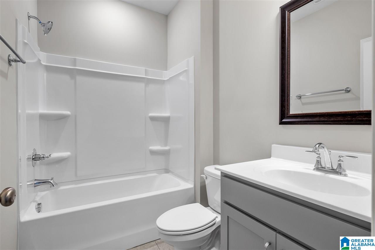 1097 Camellia Ridge Drive Pelham, AL 35124 - Photo 12 of 42
