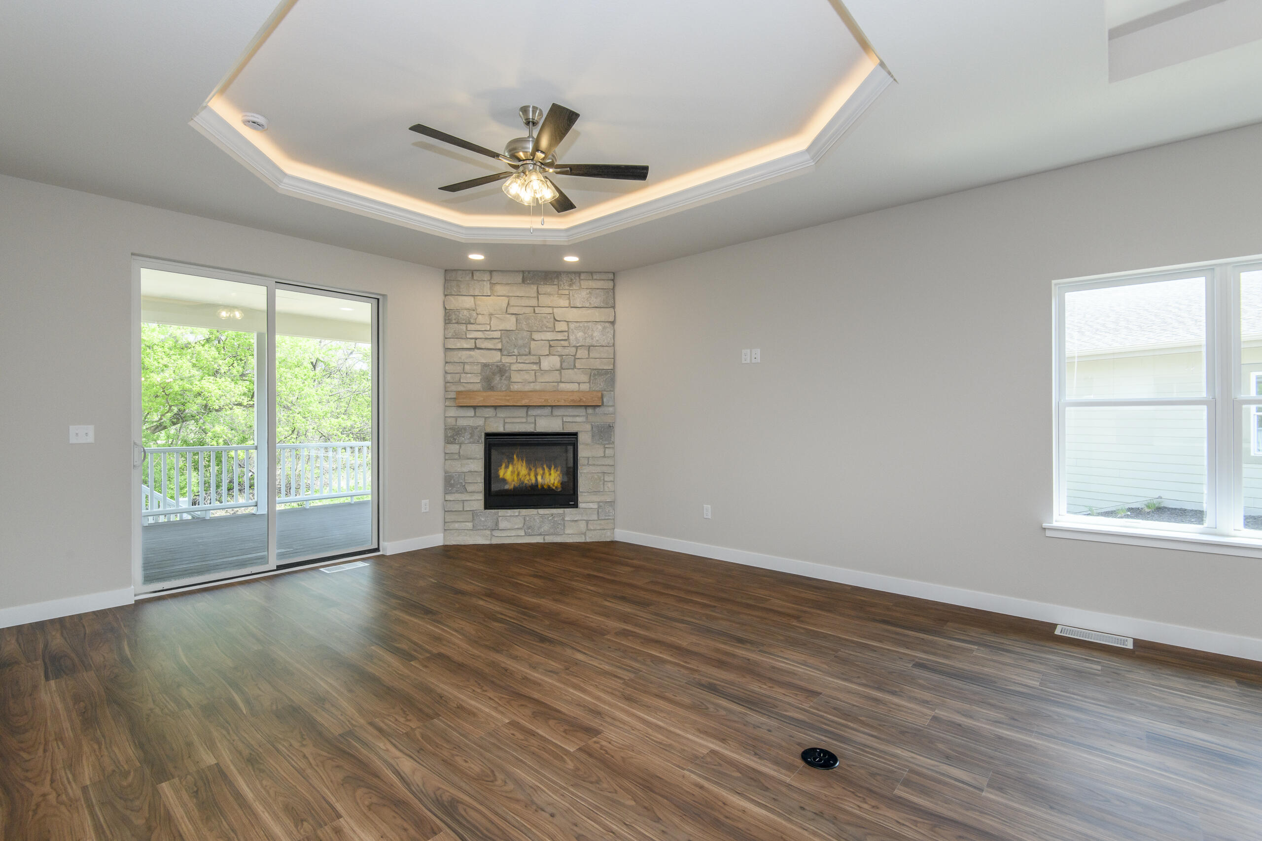 20860 Gray Street Lannon, WI 53046 - Photo 15 of 29 Great Room