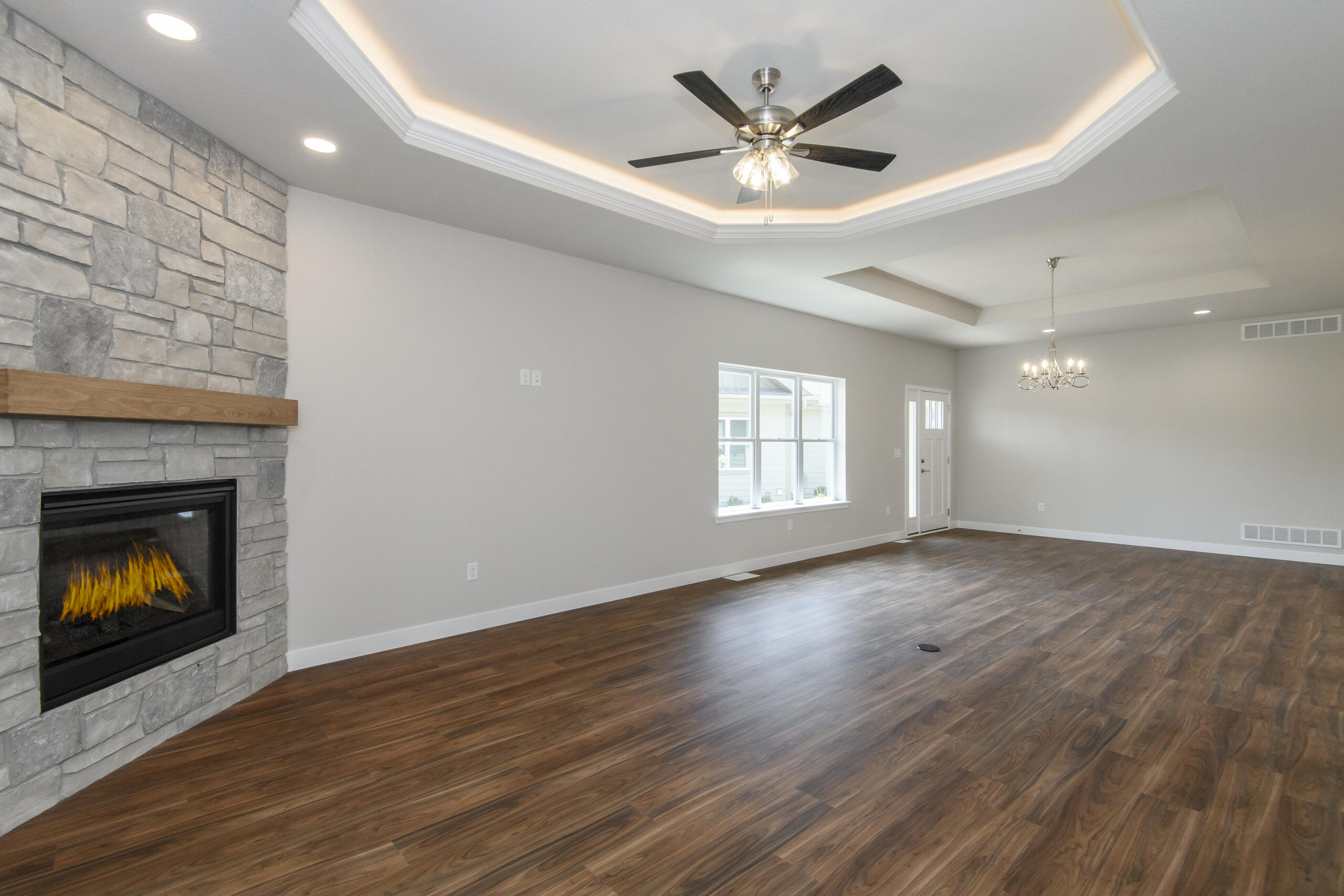 20860 Gray Street Lannon, WI 53046 - Photo 16 of 29 Great Room
