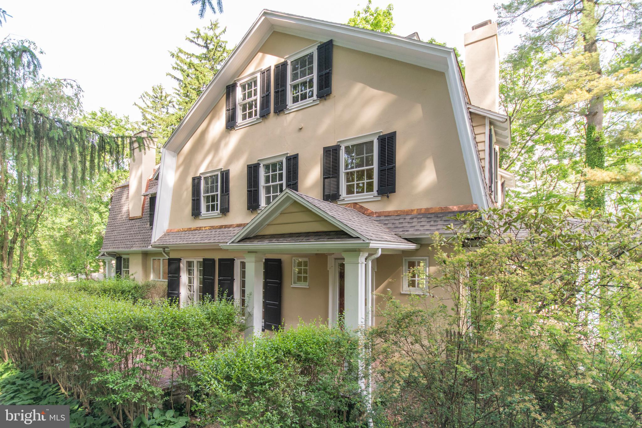 Newly renovated Dutch Colonial Revival, c1910