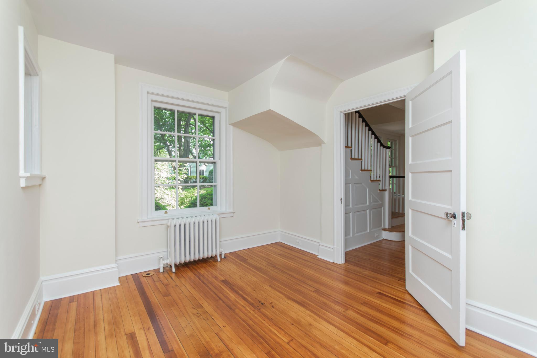 418 Dorset Road Devon, PA 19333 - Photo 15 of 54 Den