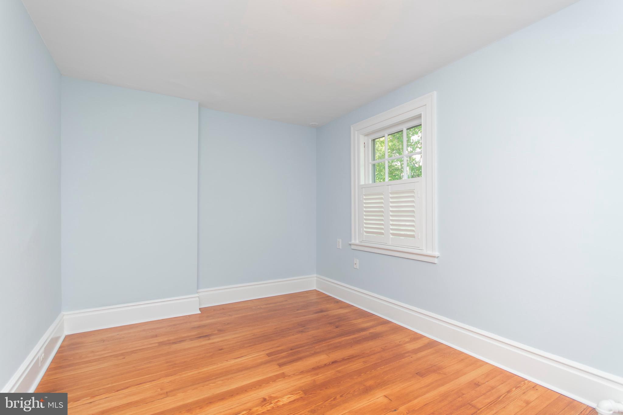 418 Dorset Road Devon, PA 19333 - Photo 29 of 54 Bedroom 4, (could be opened to Bedroom 3)