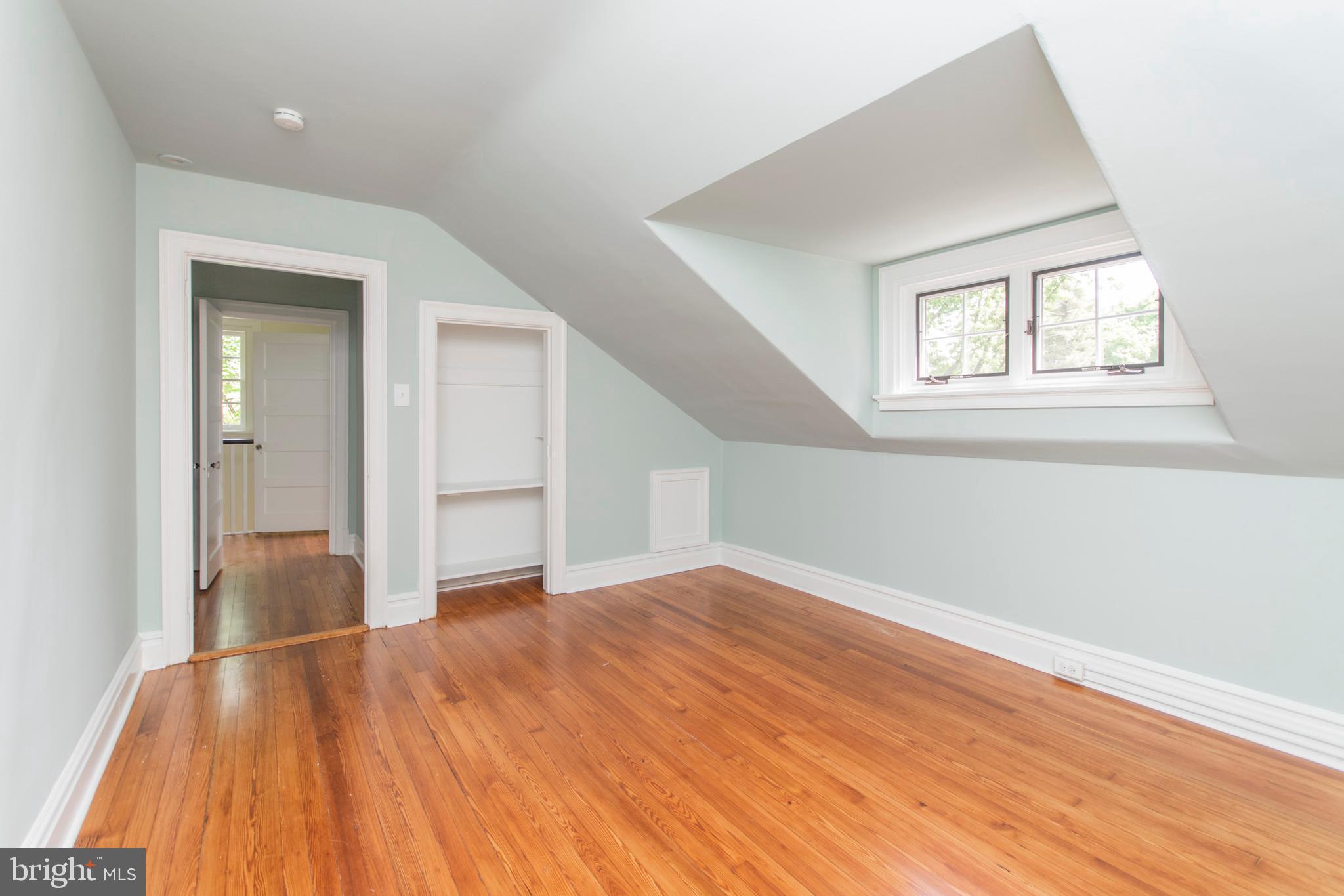 418 Dorset Road Devon, PA 19333 - Photo 35 of 54 Bedroom 5, (could be opened to Bedroom 6)