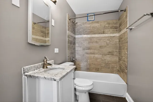 $309,000 | 10417 Palmer Avenue, Melrose Park, IL 60164