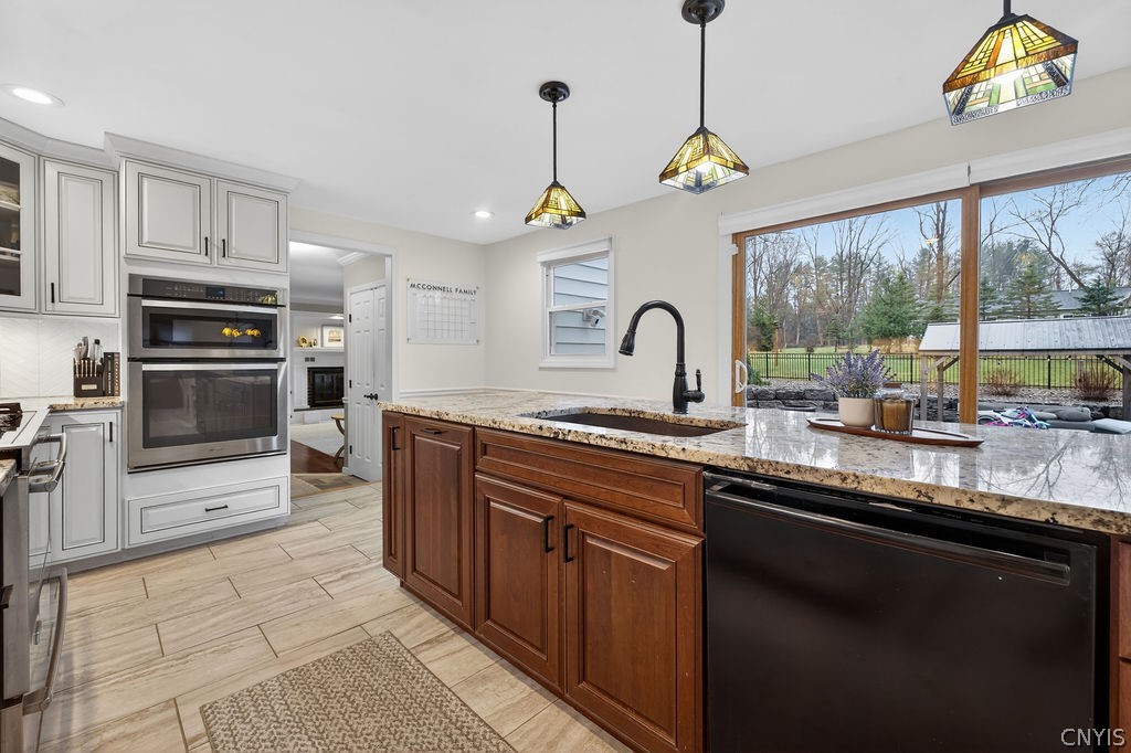 2440 Falls Road Marcellus, NY 13108 - Photo 14 of 42