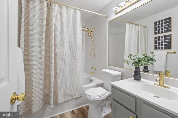 $235,000 | 304 Canterbury Road, Unit 304P, Bel Air, MD 21014