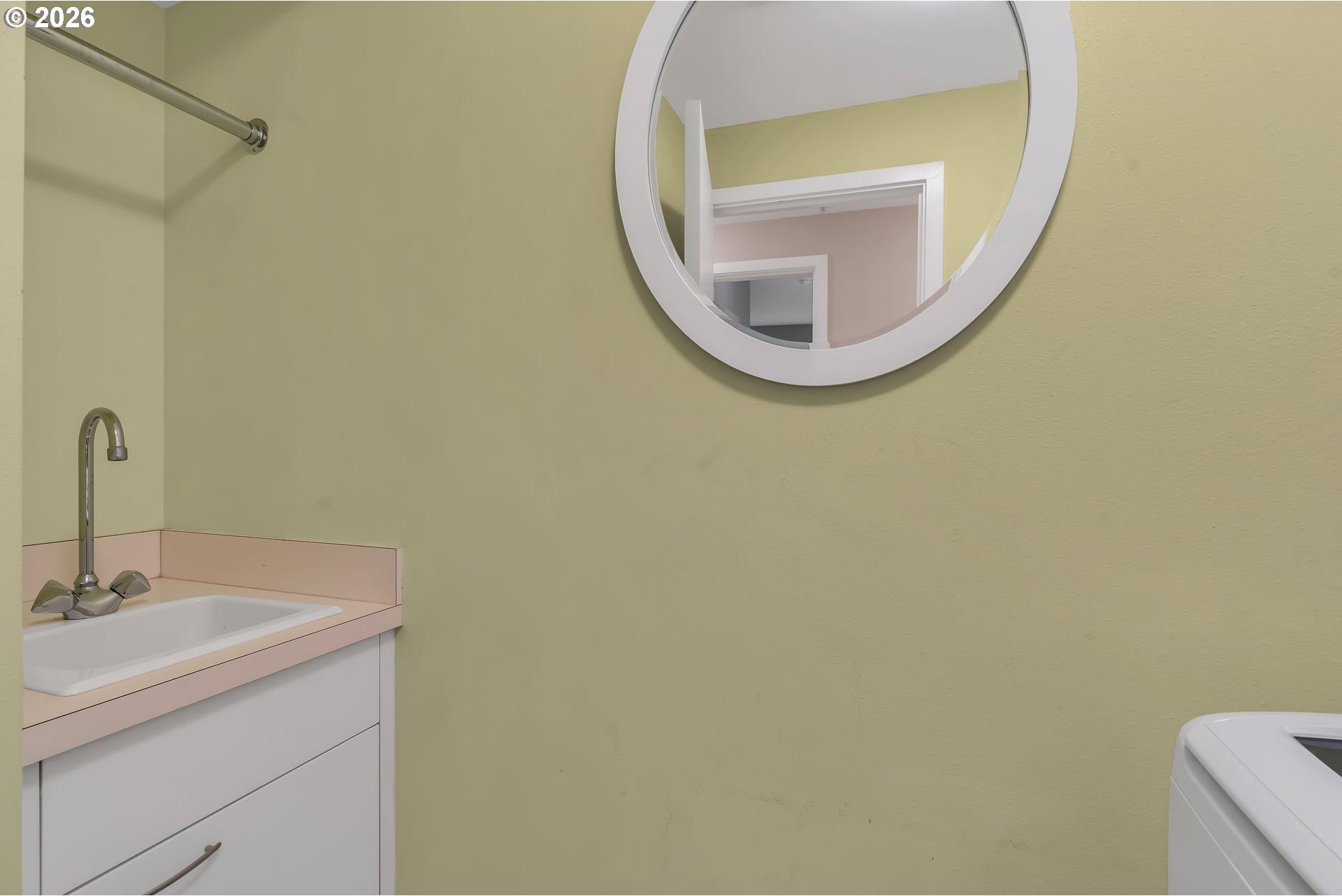 2445 Northwest Westover Road, Unit 209 Portland, OR 97210 - Photo 15 of 40 Gallery Image 15