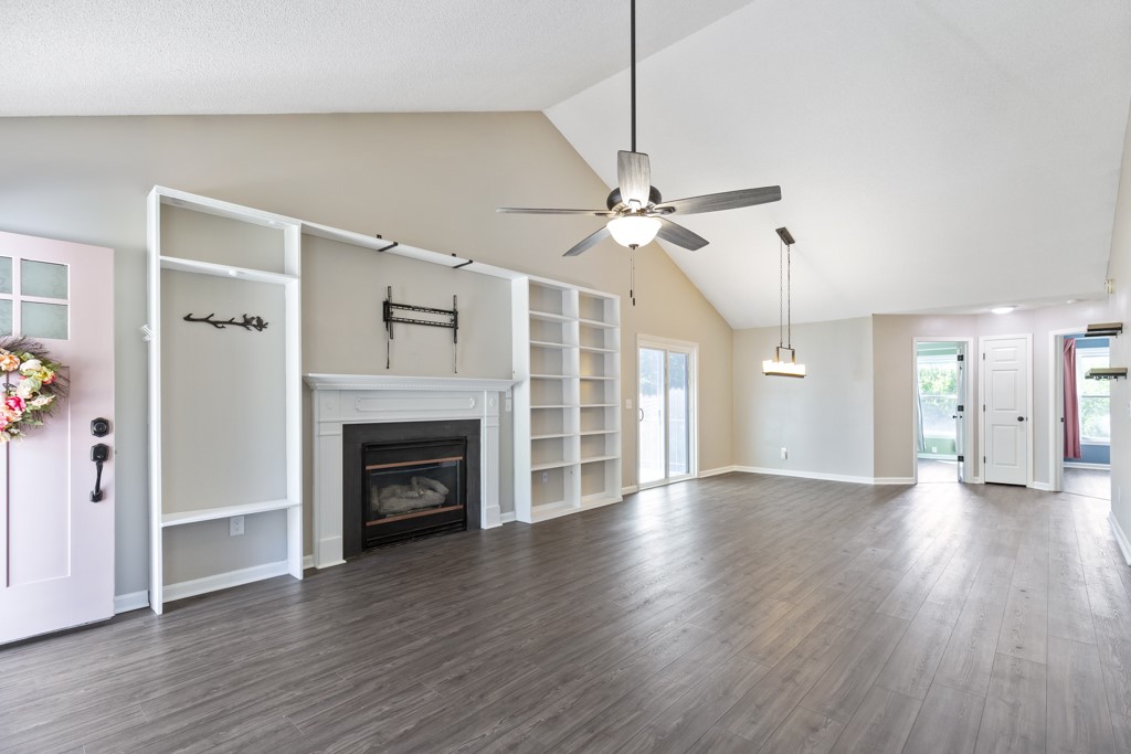104 Magnolia Lane Pendleton, SC 29670 - Photo 5 of 34