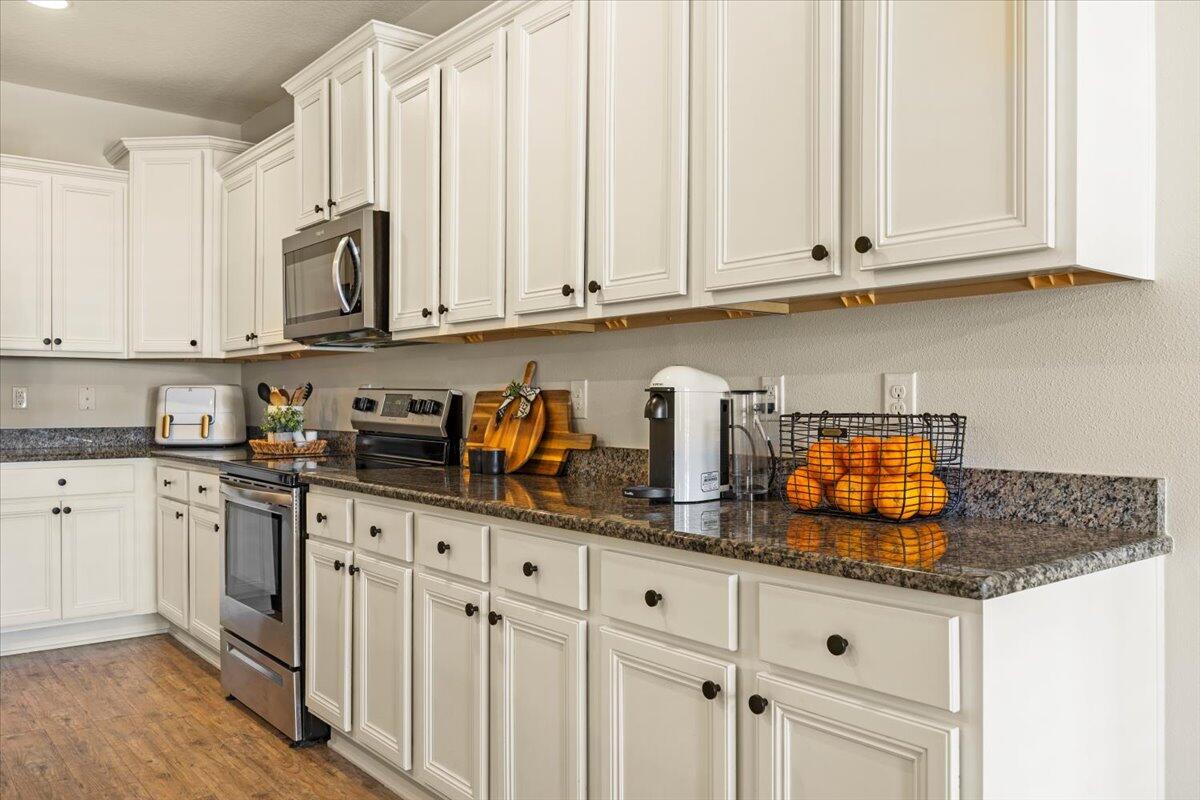 411 Chickadee Street Crestview, FL 32539 - Photo 24 of 48 31-1V3A5672