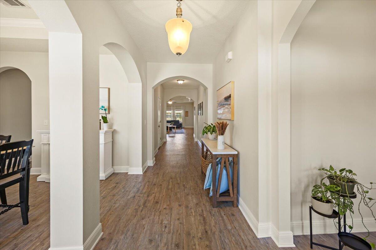 411 Chickadee Street Crestview, FL 32539 - Photo 4 of 48 09-1V3A5587