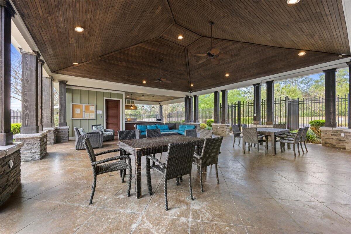 411 Chickadee Street Crestview, FL 32539 - Photo 46 of 48 81-1V3A5900