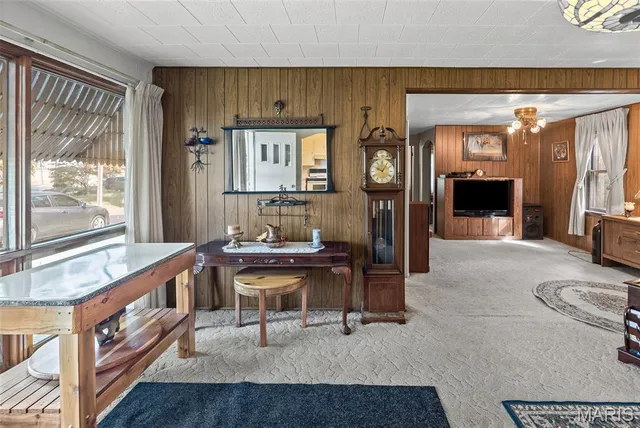 $280,000 | 1650 North Bluff Road, Collinsville, IL 62234