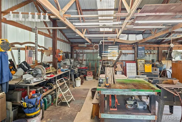 $280,000 | 1650 North Bluff Road, Collinsville, IL 62234