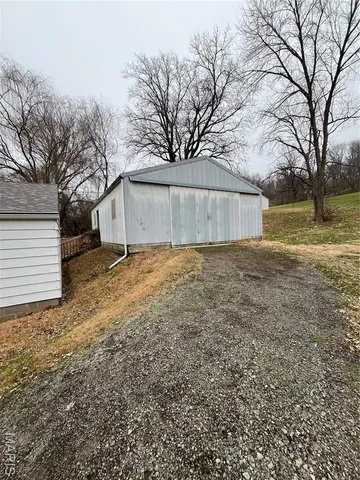 $280,000 | 1650 North Bluff Road, Collinsville, IL 62234