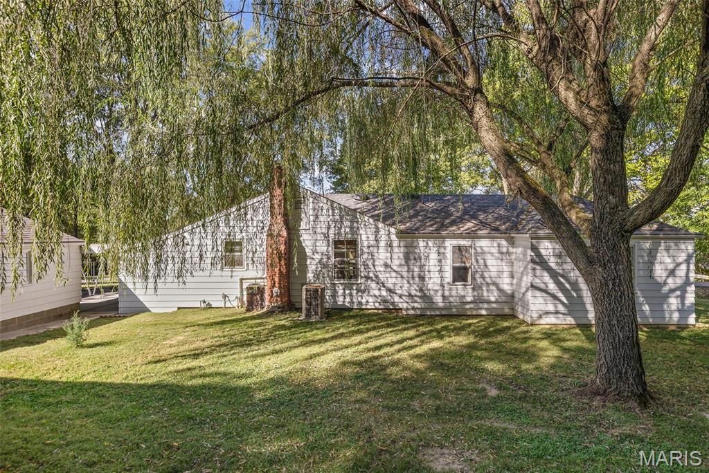 1650 North Bluff Road Collinsville, IL 62234 - Photo 5 of 38 Gallery Image 5