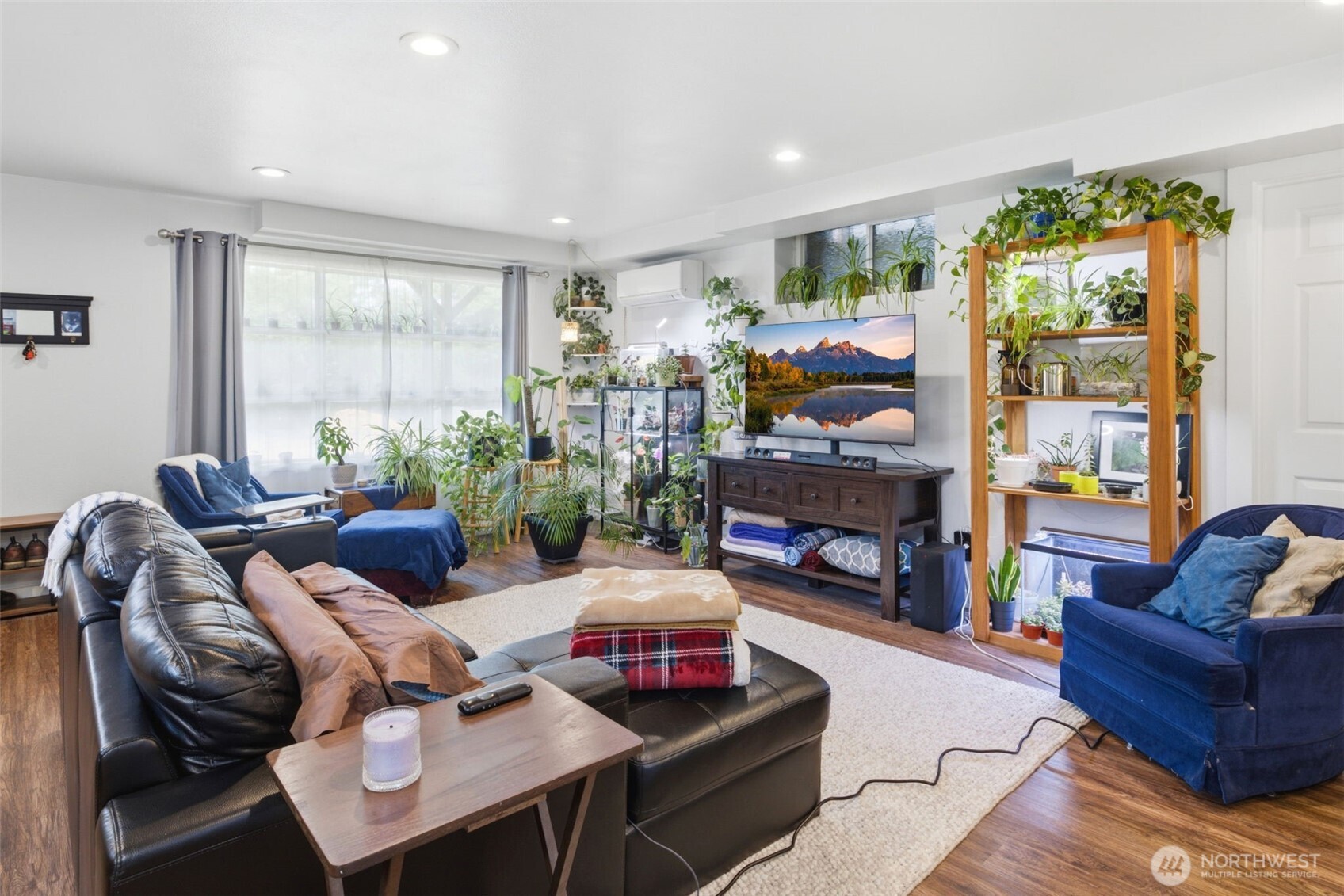 11331 East Riverside Drive Bothell, WA 98011 - Photo 28 of 39