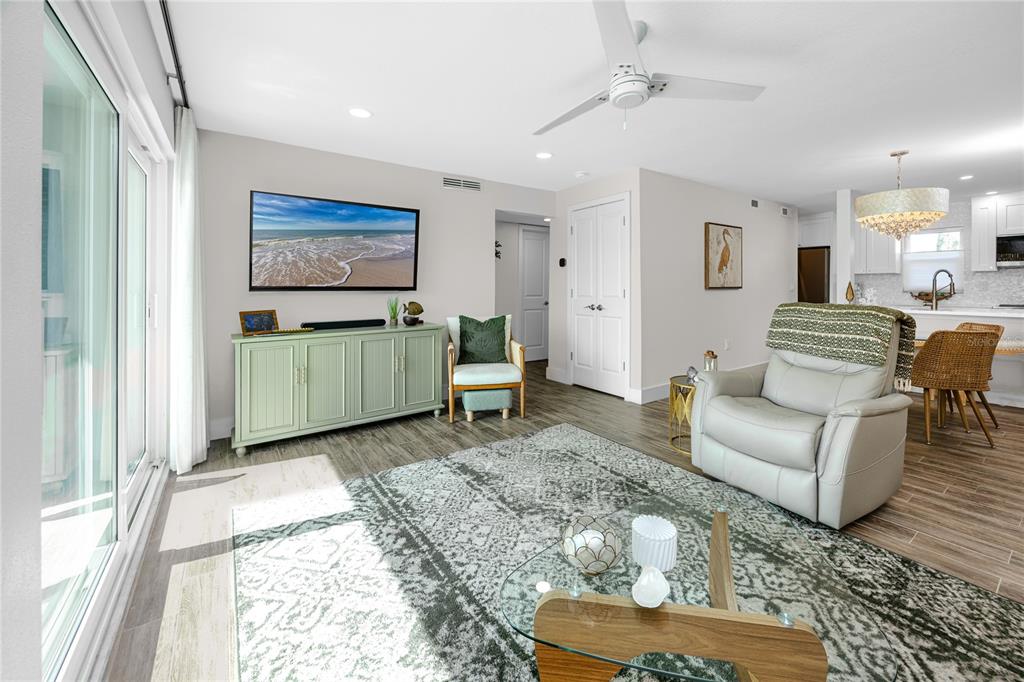 329 Medallion Boulevard, Unit B Madeira Beach, FL 33708 - Photo 8 of 47