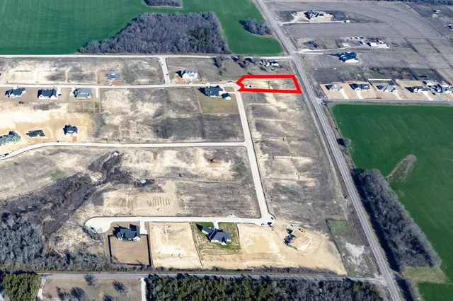 a black and white photo of a black and white photo