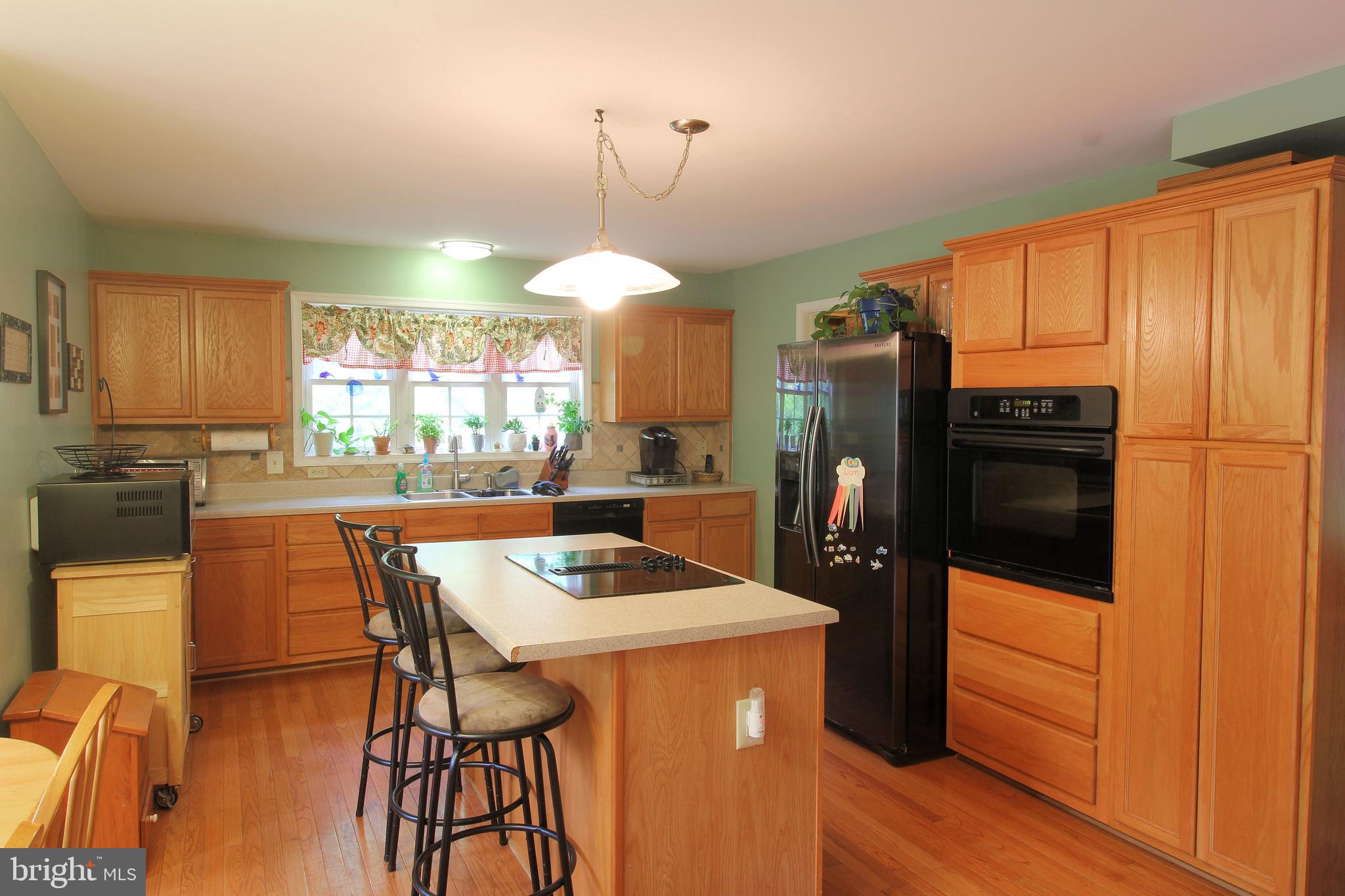 28301 Walnut Ridge Way Rhoadesville, VA 22542 - Photo 4 of 30 The Heart of the Home - Ideal for Gathering