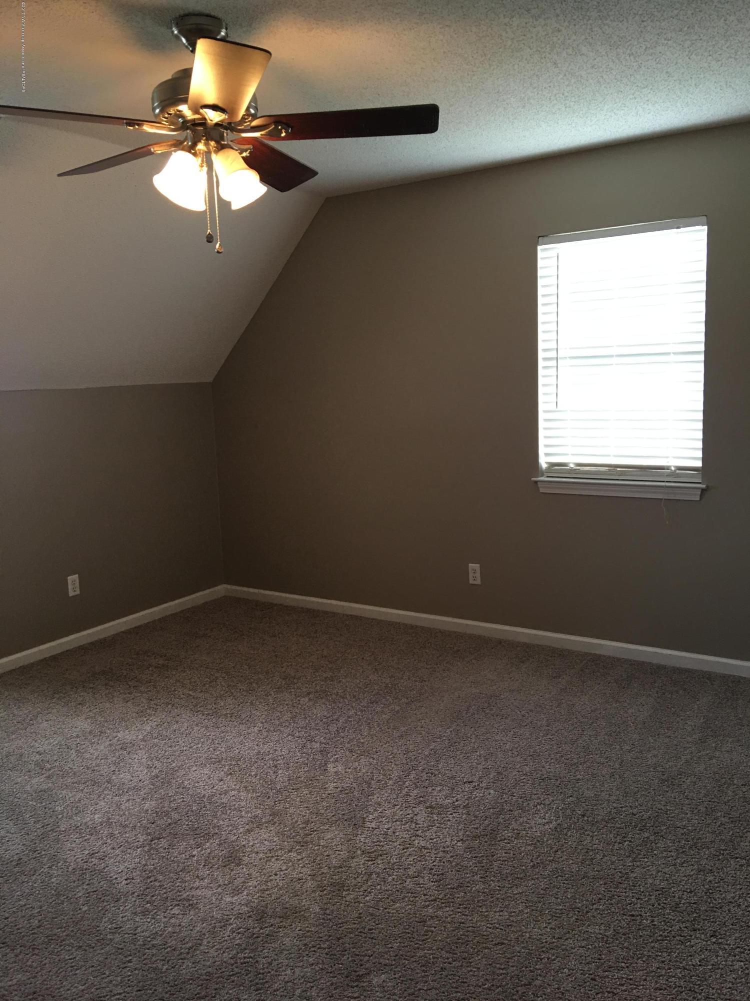 4688 Holly Springs Road Hernando, MS 38632 - Photo 16 of 27 IMG_5461
