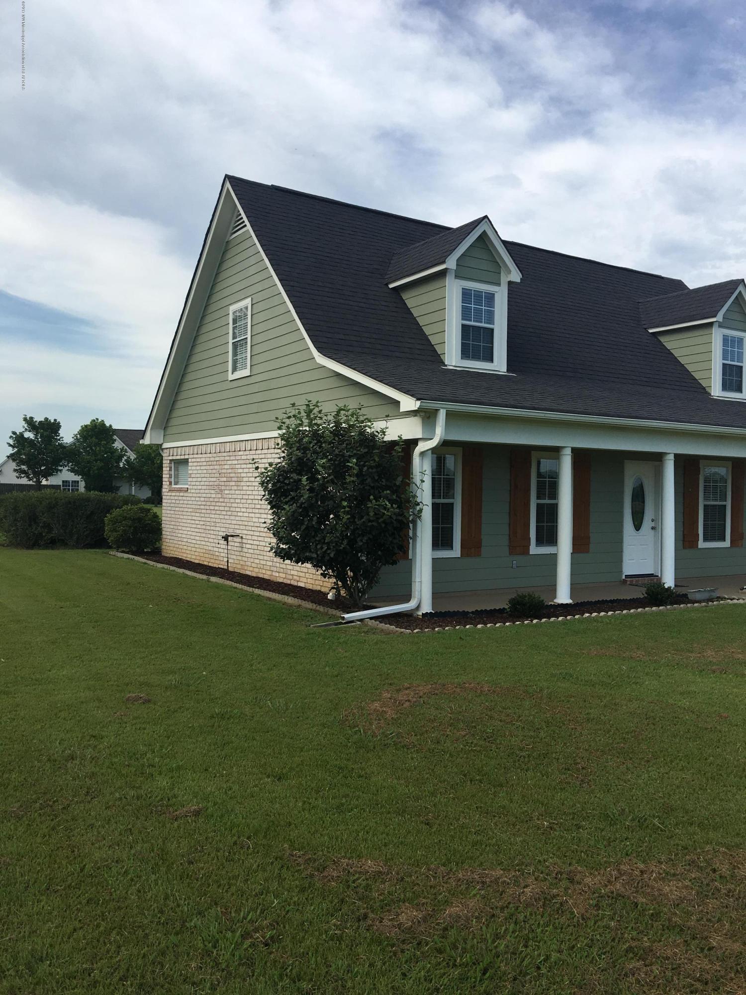 4688 Holly Springs Road Hernando, MS 38632 - Photo 2 of 27 IMG_5501