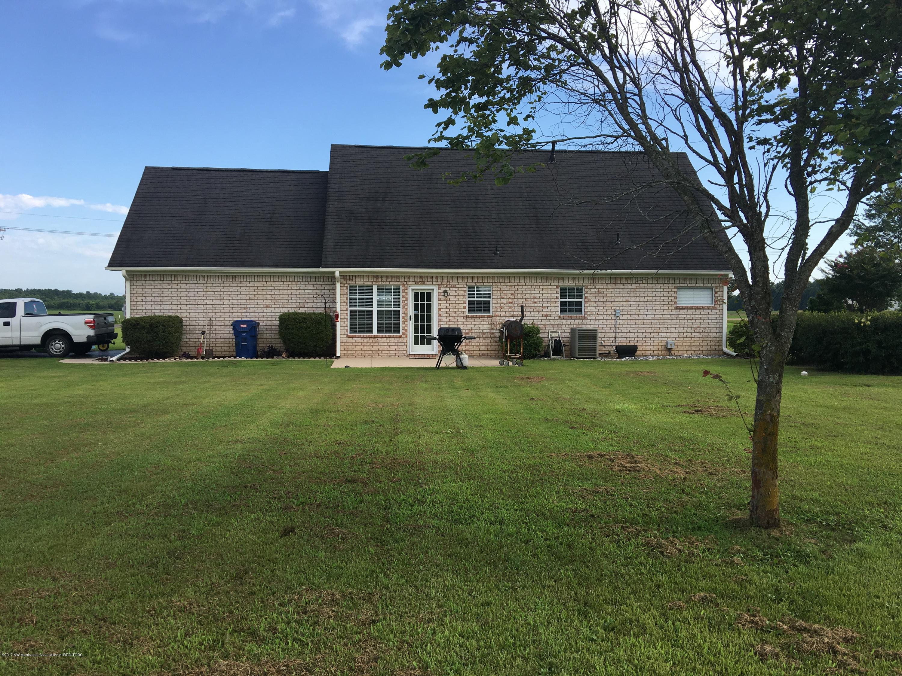 4688 Holly Springs Road Hernando, MS 38632 - Photo 3 of 27 IMG_5487