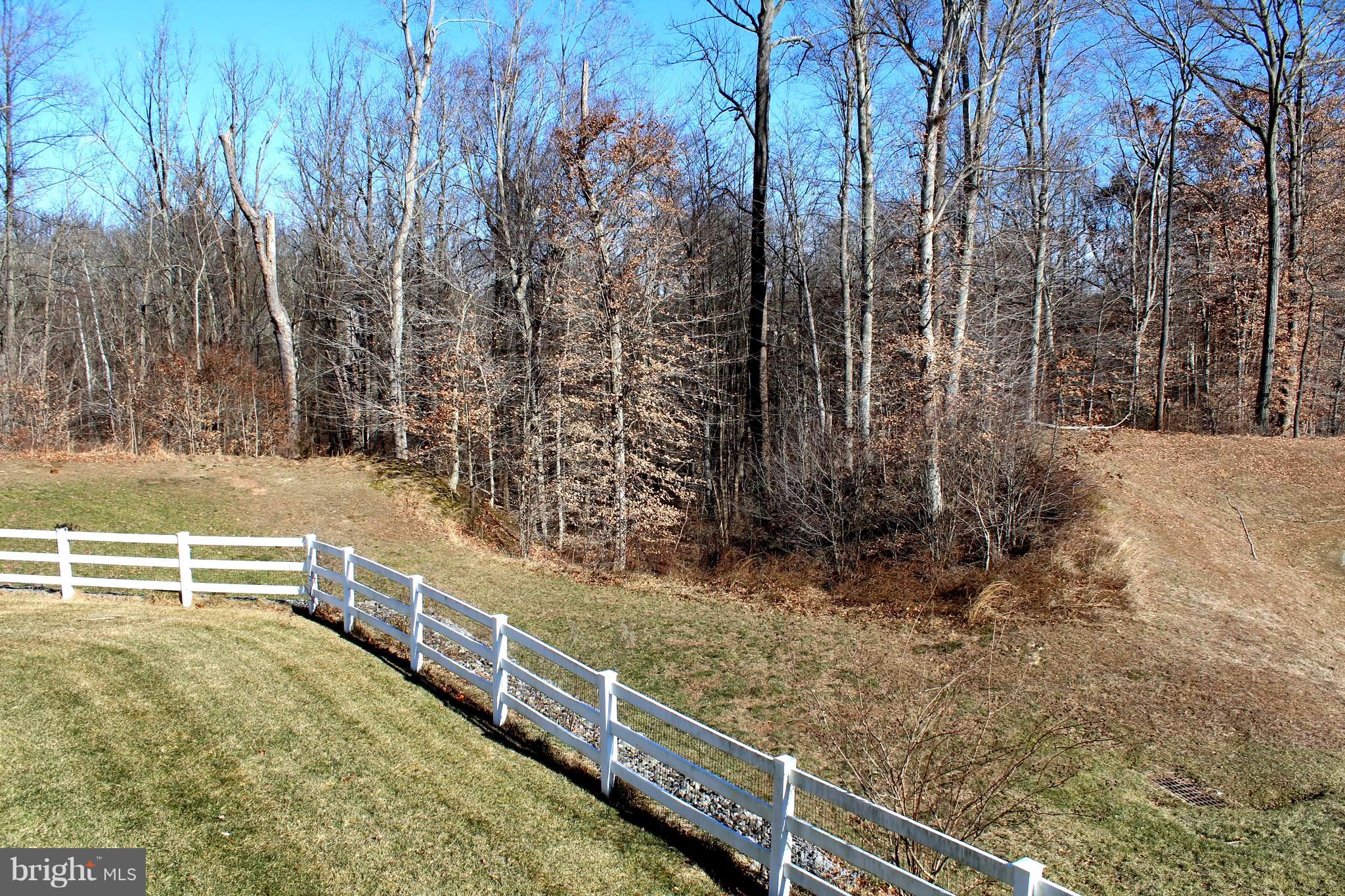 106 Hummingbird Way Sewell, NJ 08080 - Photo 2 of 11 Picturesque Views