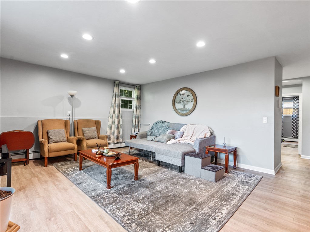 345 Main Road, Unit 105 Tiverton, RI 02878 - Photo 10 of 24 Gallery Image 10