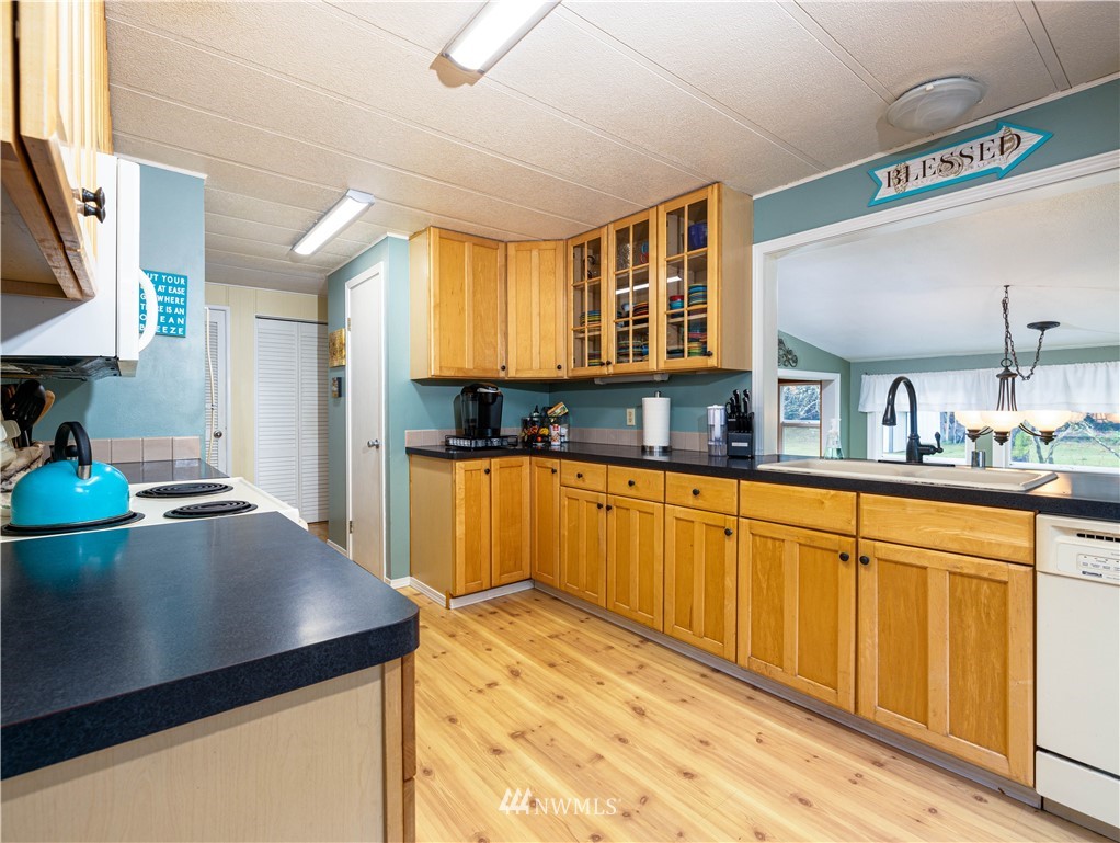 827 South Military Road Winlock, WA 98596 - Photo 8 of 28 Gallery Image 8
