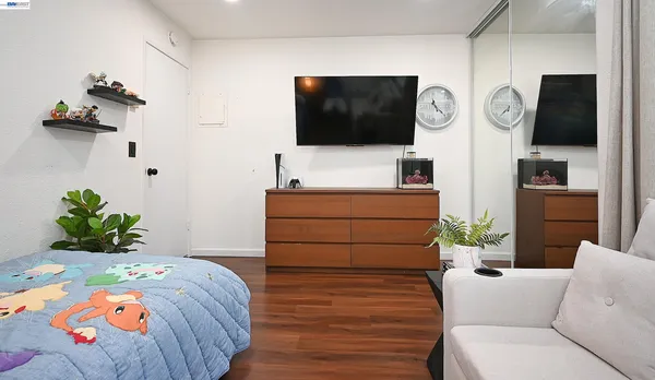 $499,000 | 28325 Winn Court, Unit 1, Hayward, CA 94544