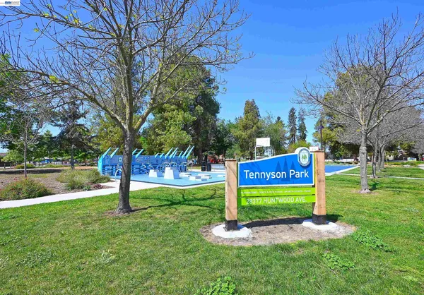 $499,000 | 28325 Winn Court, Unit 1, Hayward, CA 94544