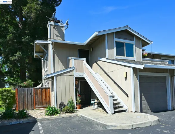 $499,000 | 28325 Winn Court, Unit 1, Hayward, CA 94544