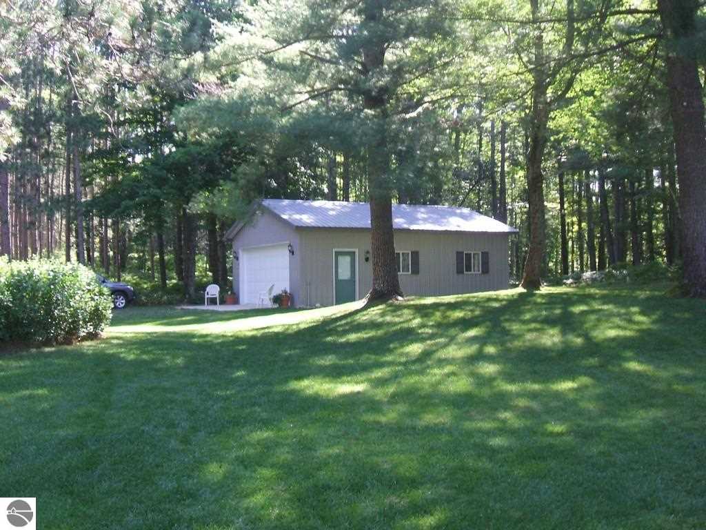9985 West 48 Road Cadillac, MI 49601 - Photo 2 of 27 1793463-1.JPG