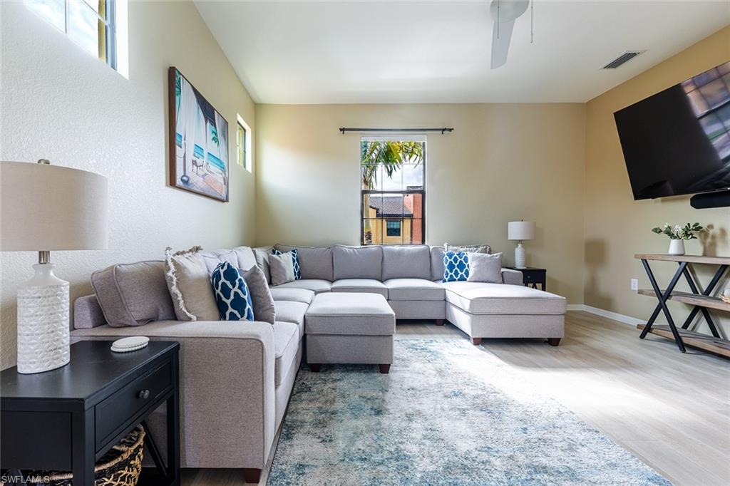 9077 Capistrano Street North, Unit 4702 Naples, FL 34113 - Photo 18 of 29