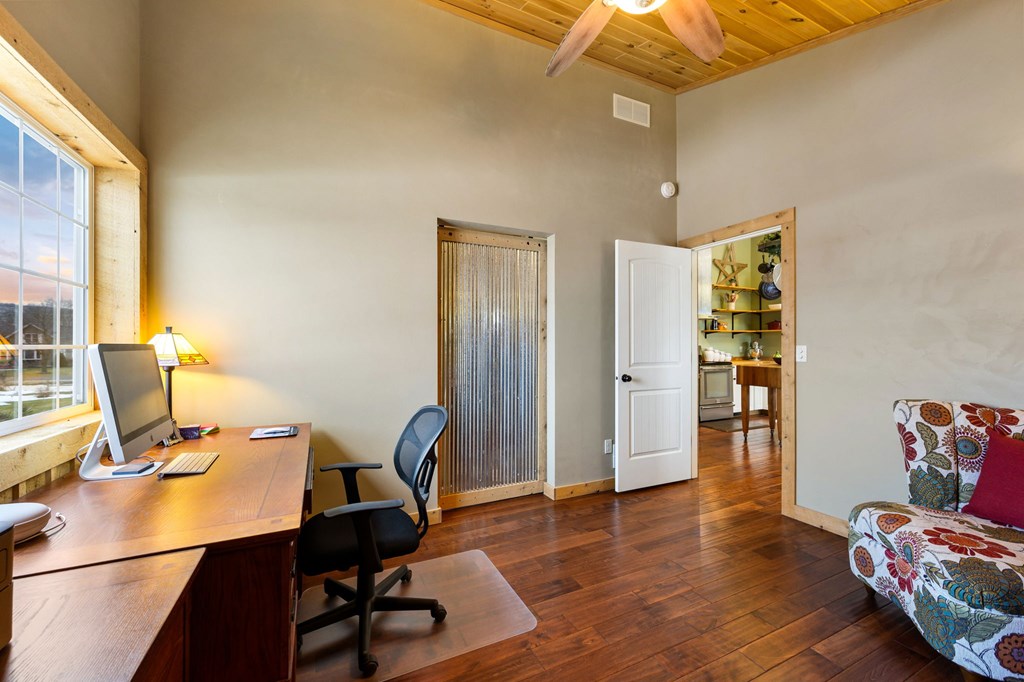 5050 West Town Line Road Sturgeon Bay, WI 54235 - Photo 25 of 39 Gallery Image 25