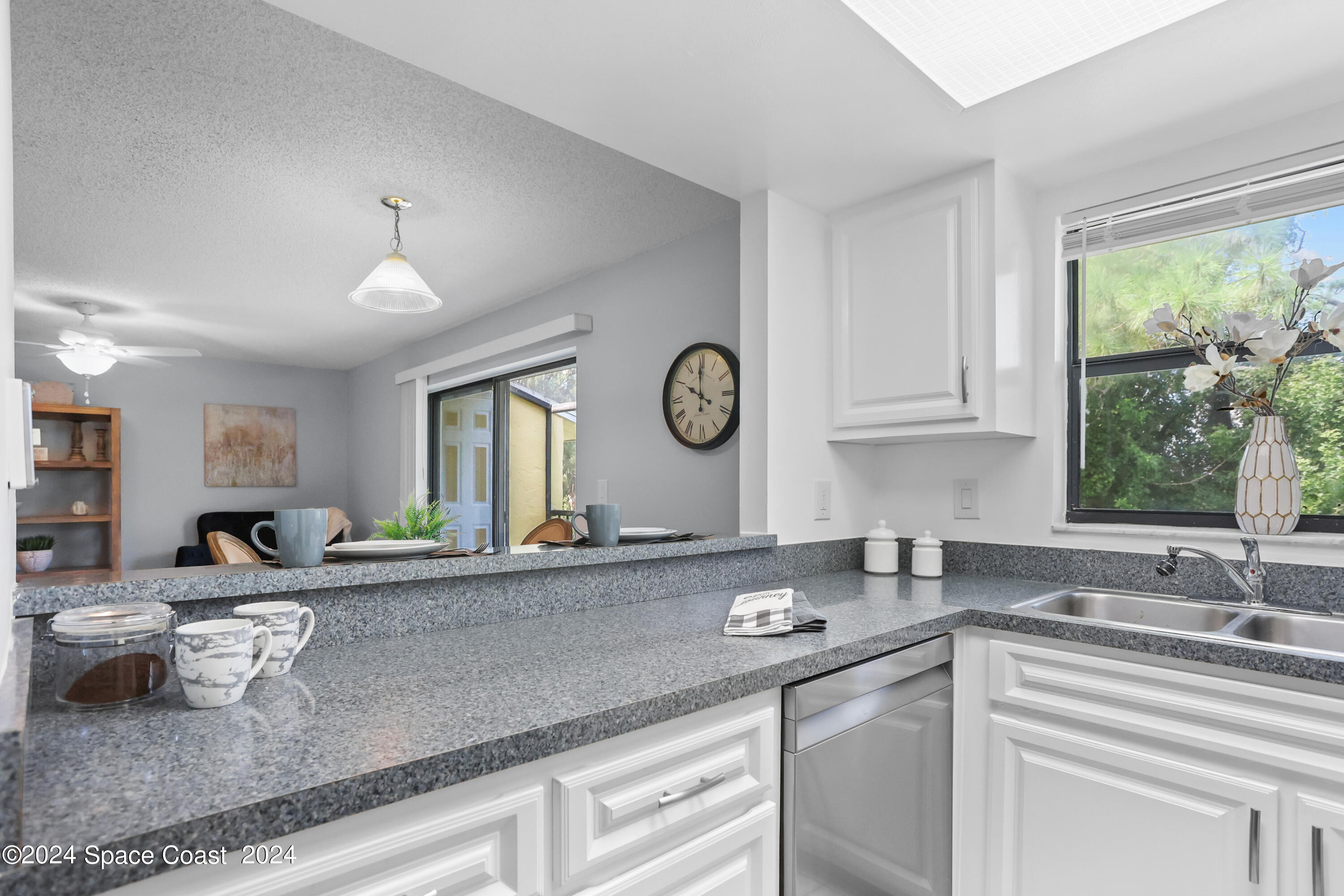 588 North Wickham Road, Unit 48 Melbourne, FL 32935 - Photo 5 of 18 X76A0680