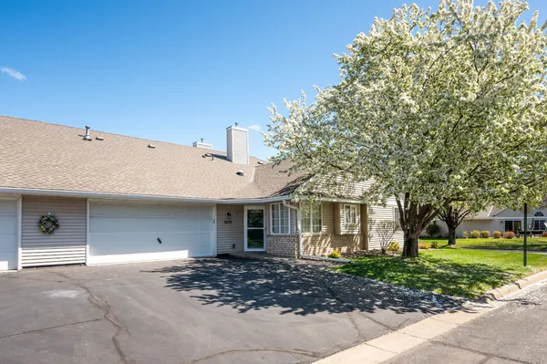 $289,900 | 8639 Prestwick Lane North, Minneapolis, MN 55443
