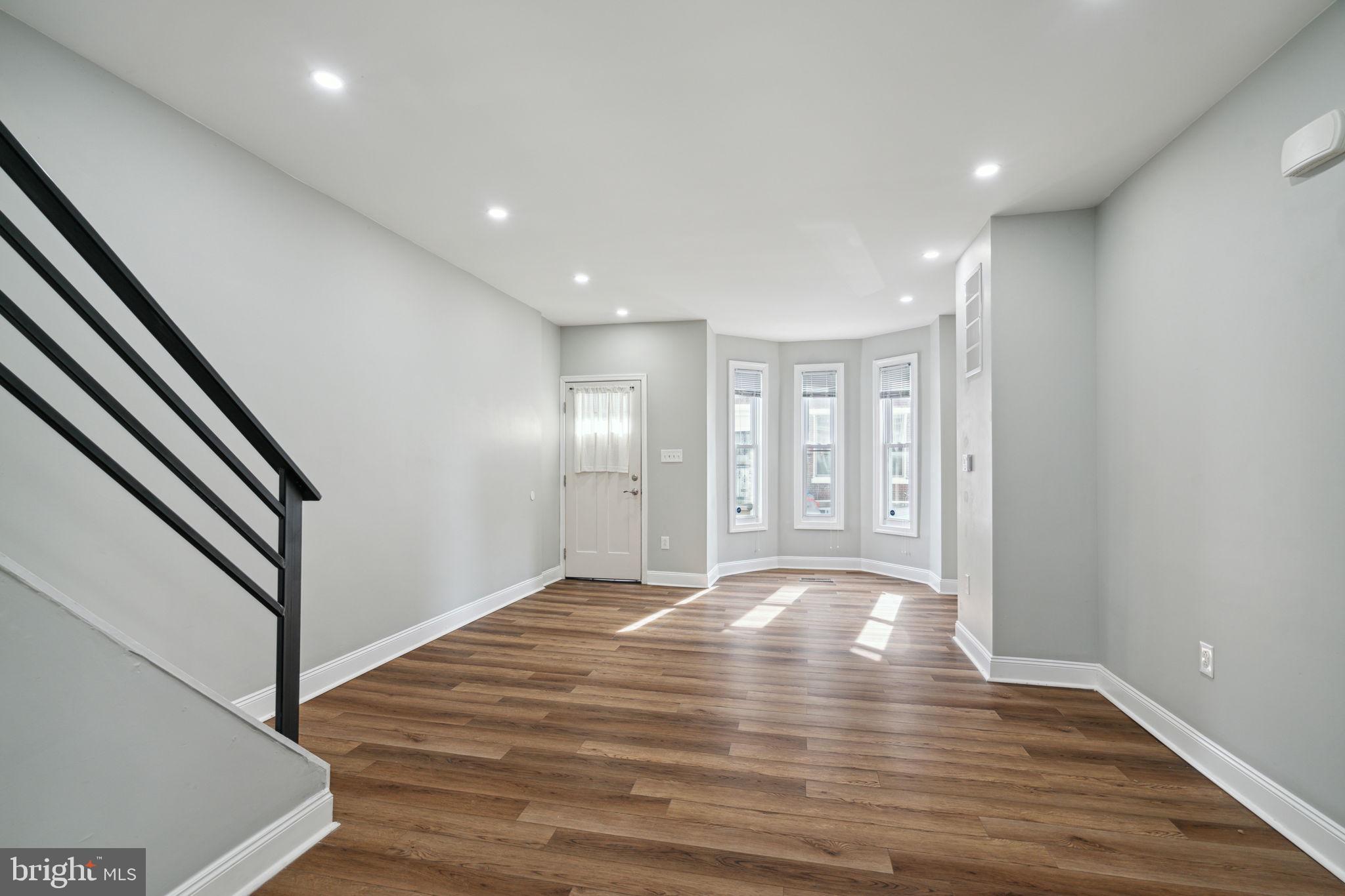 37 East Collom Street Philadelphia, PA 19144 - Photo 3 of 27