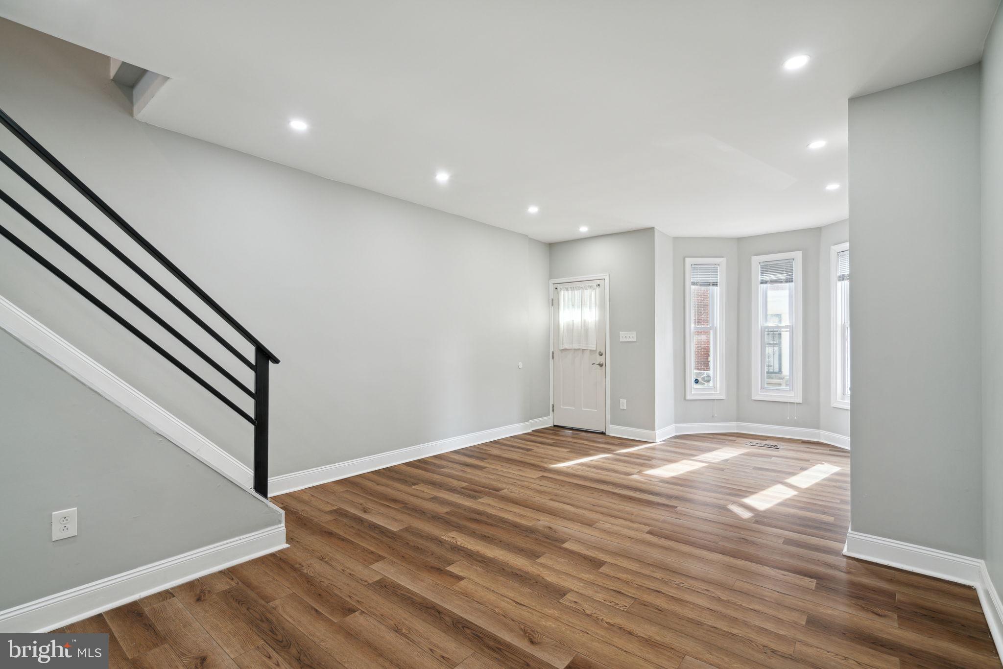 37 East Collom Street Philadelphia, PA 19144 - Photo 5 of 27