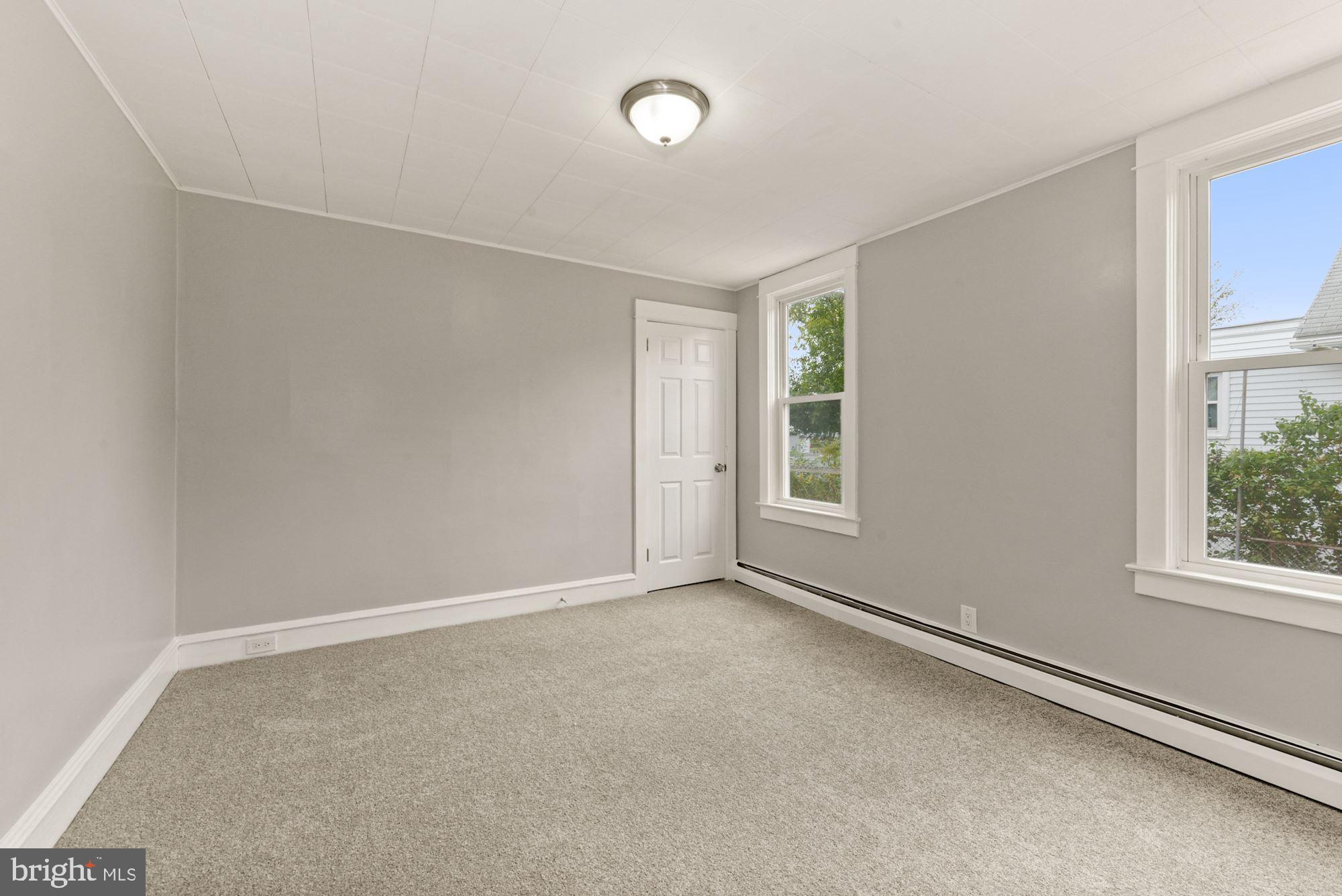 257 Hooker Street Riverside, NJ 08075 - Photo 12 of 29