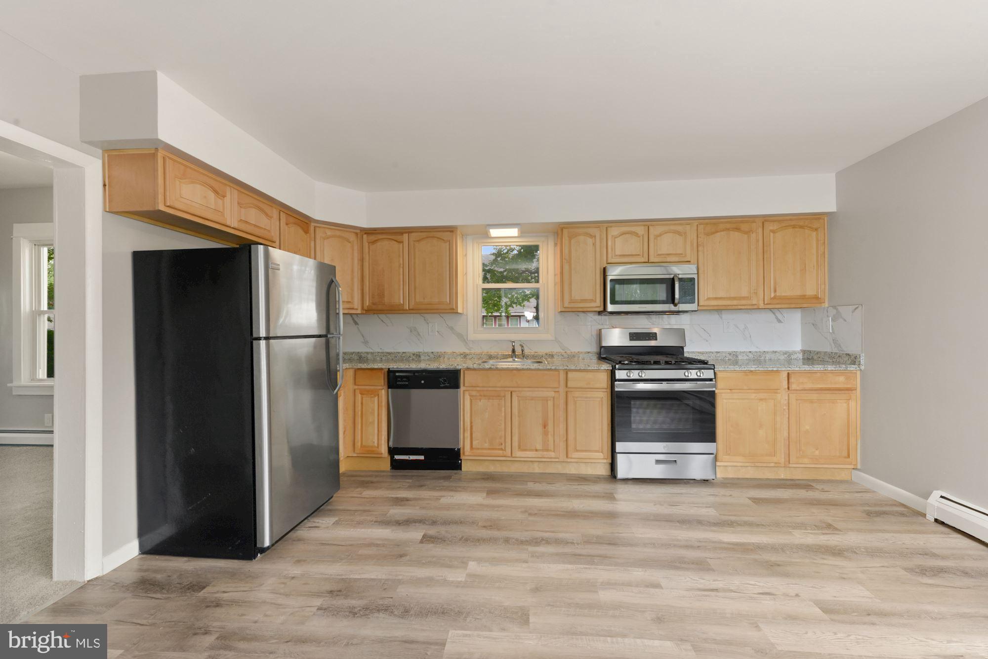 257 Hooker Street Riverside, NJ 08075 - Photo 8 of 29