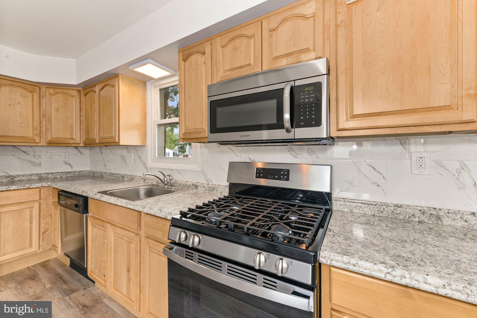 257 Hooker Street Riverside, NJ 08075 - Photo 9 of 29