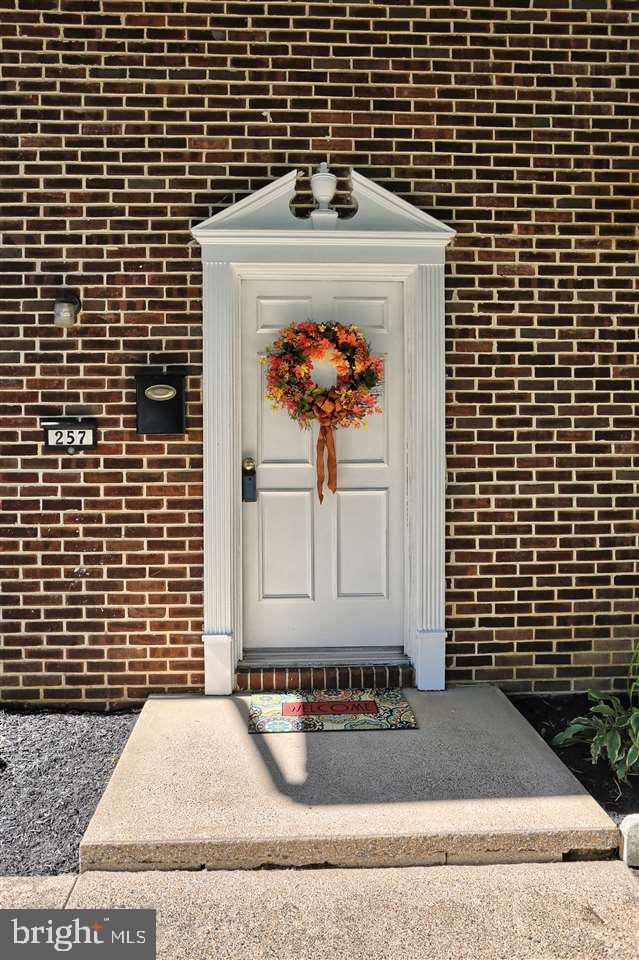 257 West Ridge Street Carlisle, PA 17013 - Photo 2 of 24 Gallery Image 2