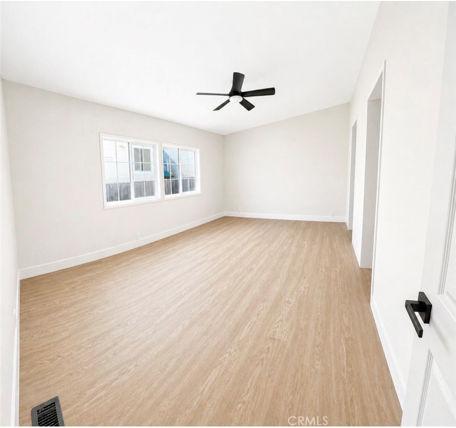 1638 Calavo Road, Unit 63 Fallbrook, CA 92028 - Photo 12 of 15 Master Bedroom