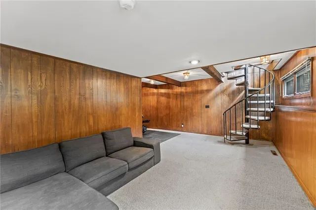 $349,000 | 6851 Garfield Drive, Kansas City, KS 66102