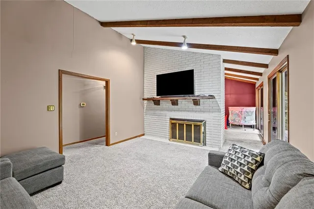 $349,000 | 6851 Garfield Drive, Kansas City, KS 66102