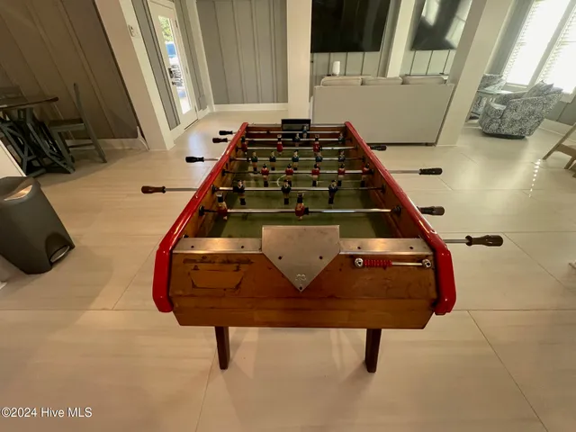 $2,950,000 | 101 Melaine Street, Emerald Isle, NC 28594