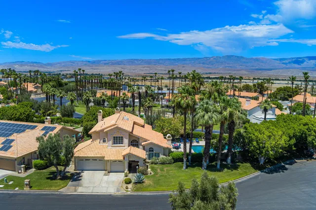 $815,000 | 230 Augusta Drive, Palm Desert, CA 92211