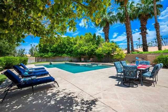 $815,000 | 230 Augusta Drive, Palm Desert, CA 92211